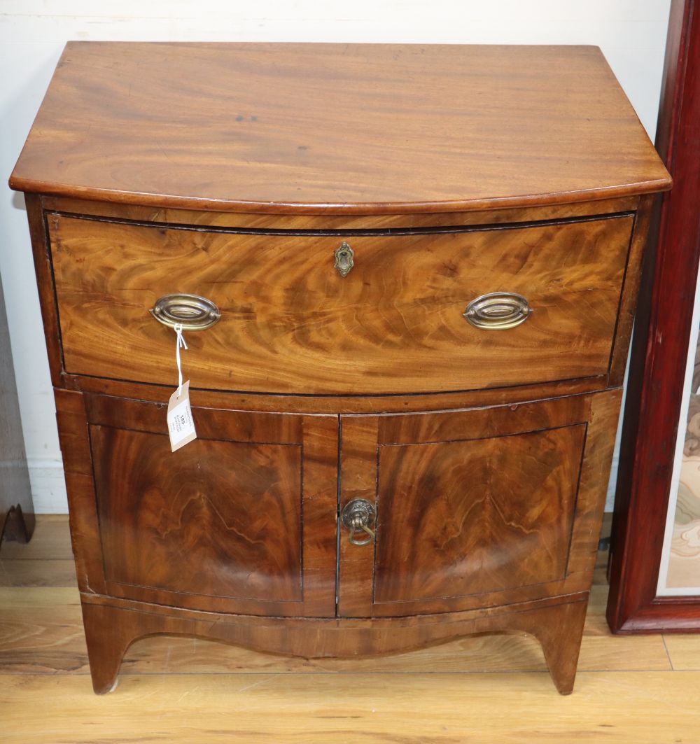 A Regency mahogany bowfront commode, W.64cm, D.36cm, H.72cm